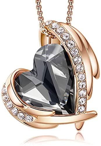 Love Heart Pendant Necklaces for Women