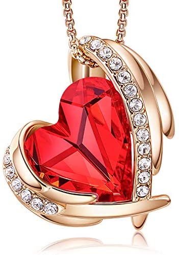 Love Heart Pendant Necklaces for Women