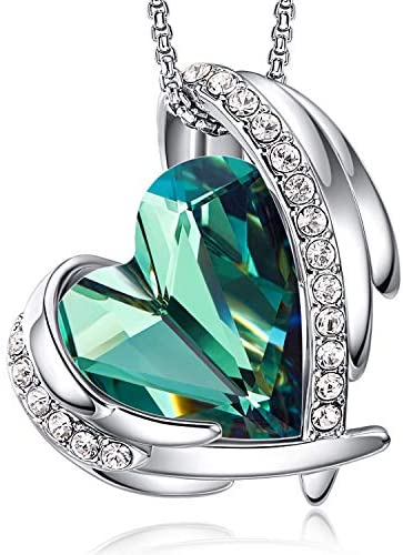 Love Heart Pendant Necklaces for Women
