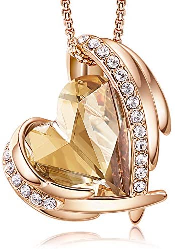 Love Heart Pendant Necklaces for Women