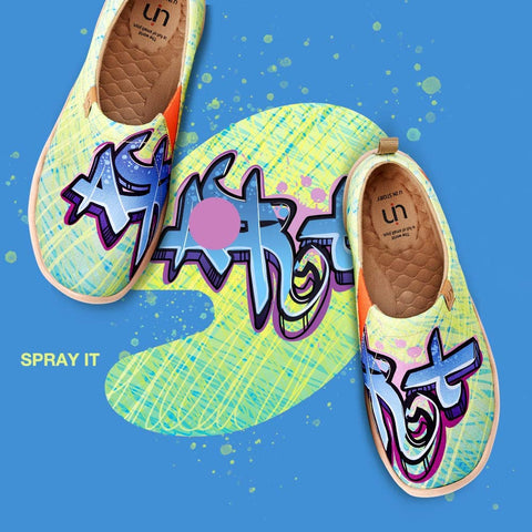 UIN Women's Slip On Loafers Lightweight Sneakers Flats Walking Casual Art Painted Travel Shoes Spray It