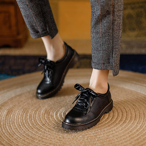 KANGFEINI Women's Classic Formal Lace-Up Dress Shoes Flat Retro Wingtip Oxford Shoes