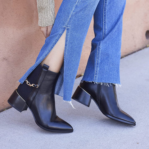 Torgeis Women’s Franny Fashion Casual Micro Suede Zipper Heel Ankle Boots, Pointed-Toe, Rubber Outsole