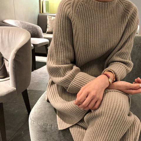 New Fashion Winter Women's Thicken Warm Knitted Pullover Sweater Two-Piece Suits