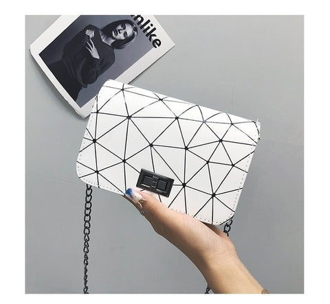 Women Fashionable Shoulder Bags